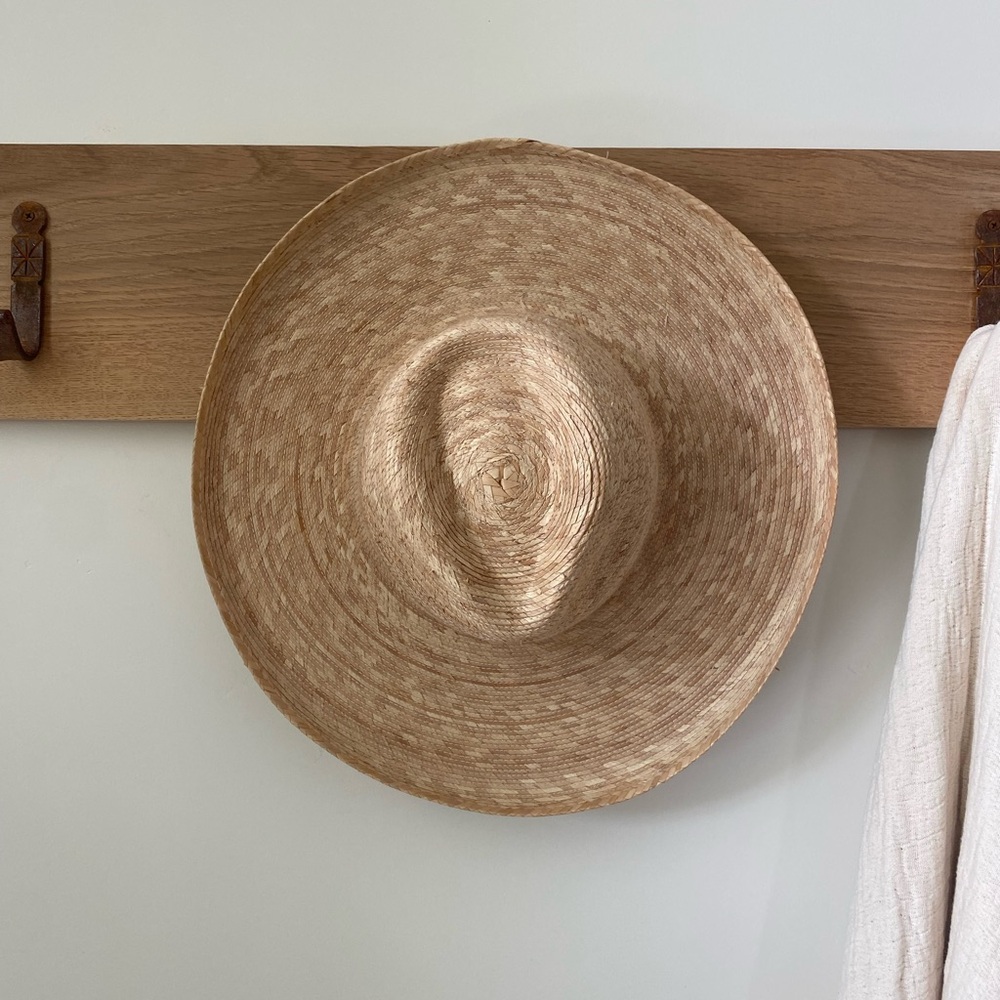 L’space straw hat!